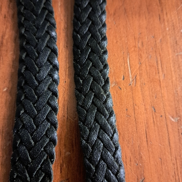 Belts - Picture 7 of 10